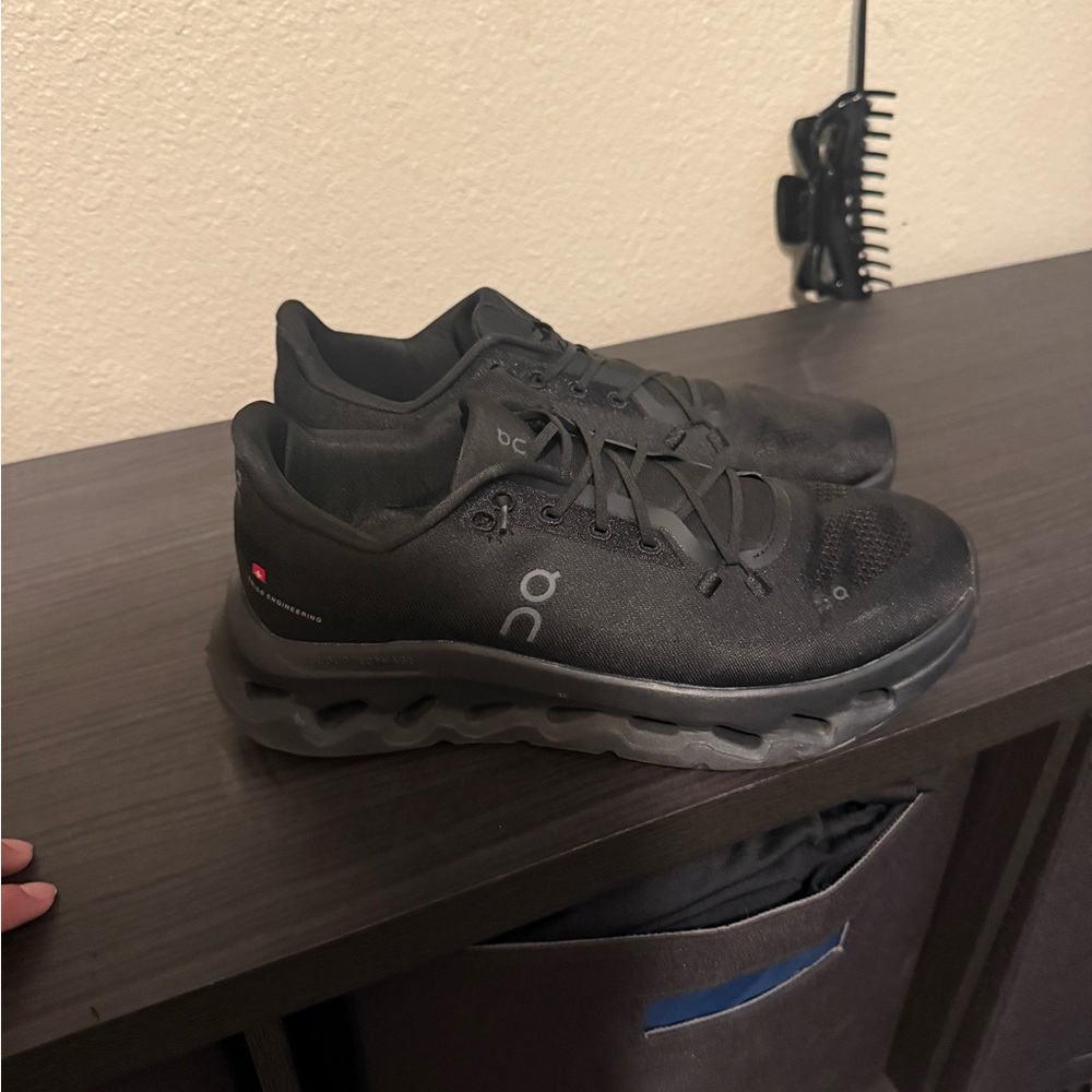 On cloudtilt for sale all black